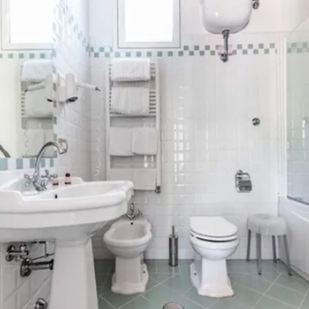Palazzo Venere 4* Rom