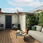 Ξενοδοχείο Palazzo Venere 4*