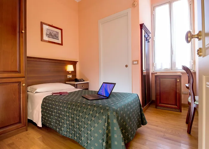 Palazzo Venere 4* Róma